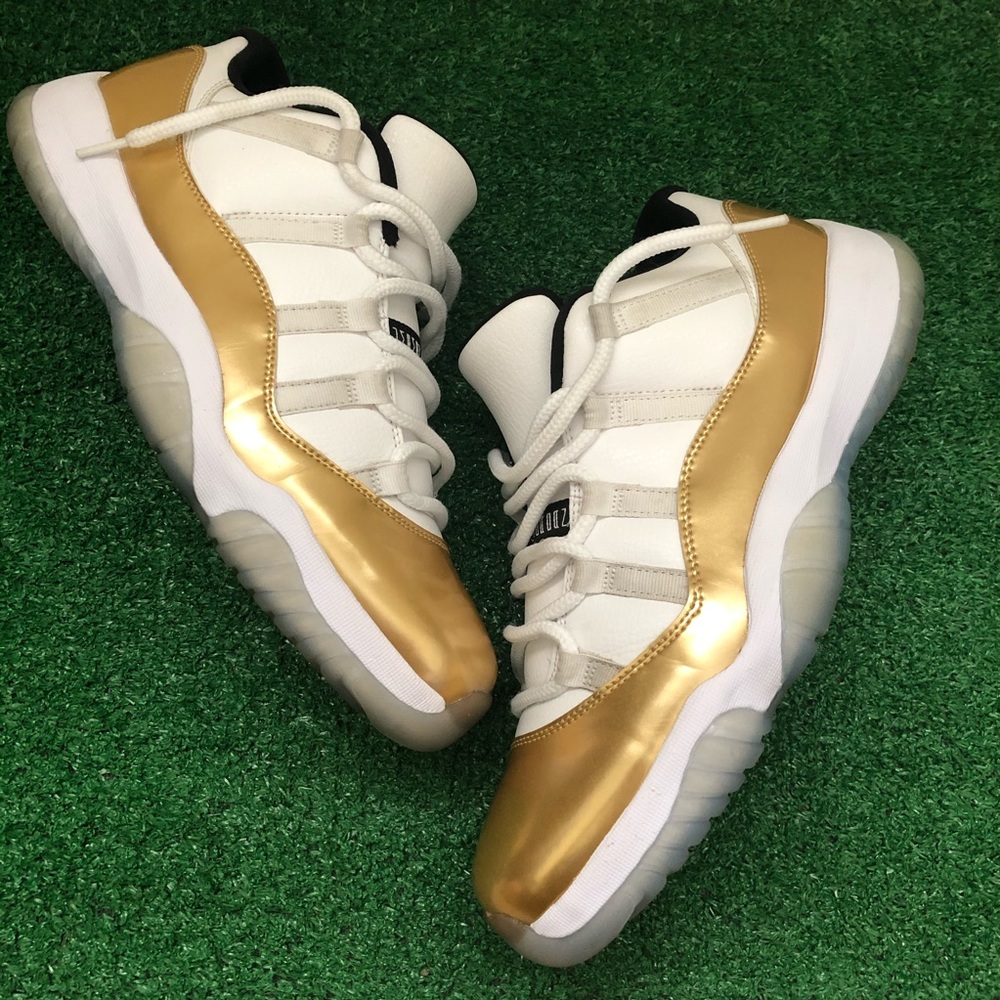 ❌SOLD❌ Jordan 11 Closing Ceremony size 10.5